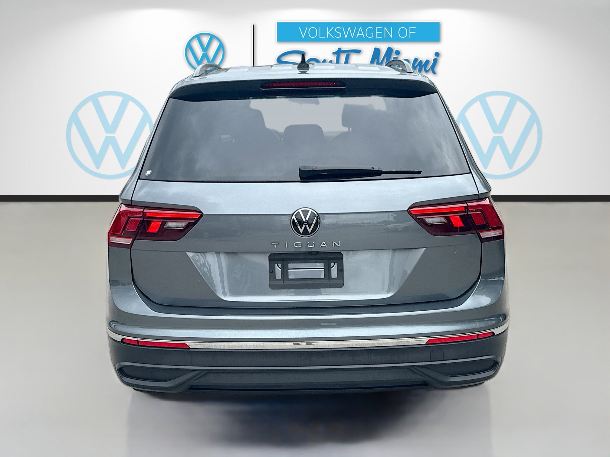 Certified 2022 Volkswagen Tiguan S image 6