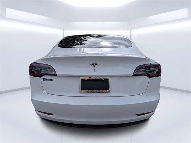 Used 2021 Tesla Model 3 Standard Range Plus image 4