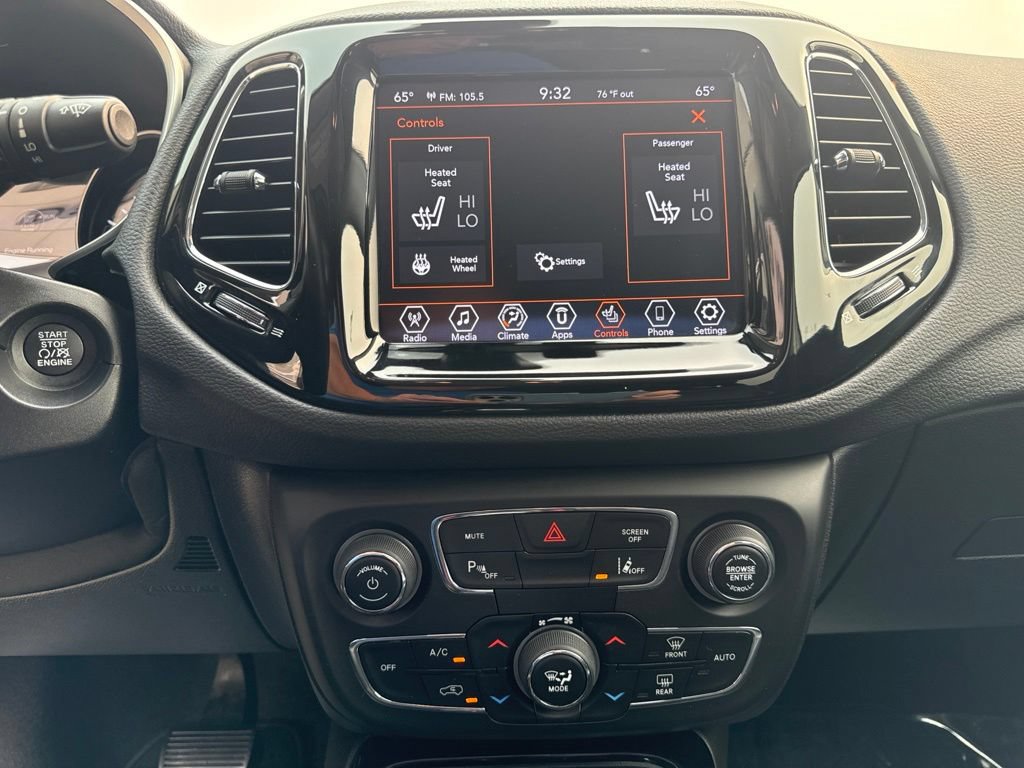 Used 2020 Jeep Compass Limited w/ Advanced Safety Group AWD/4WD image 28