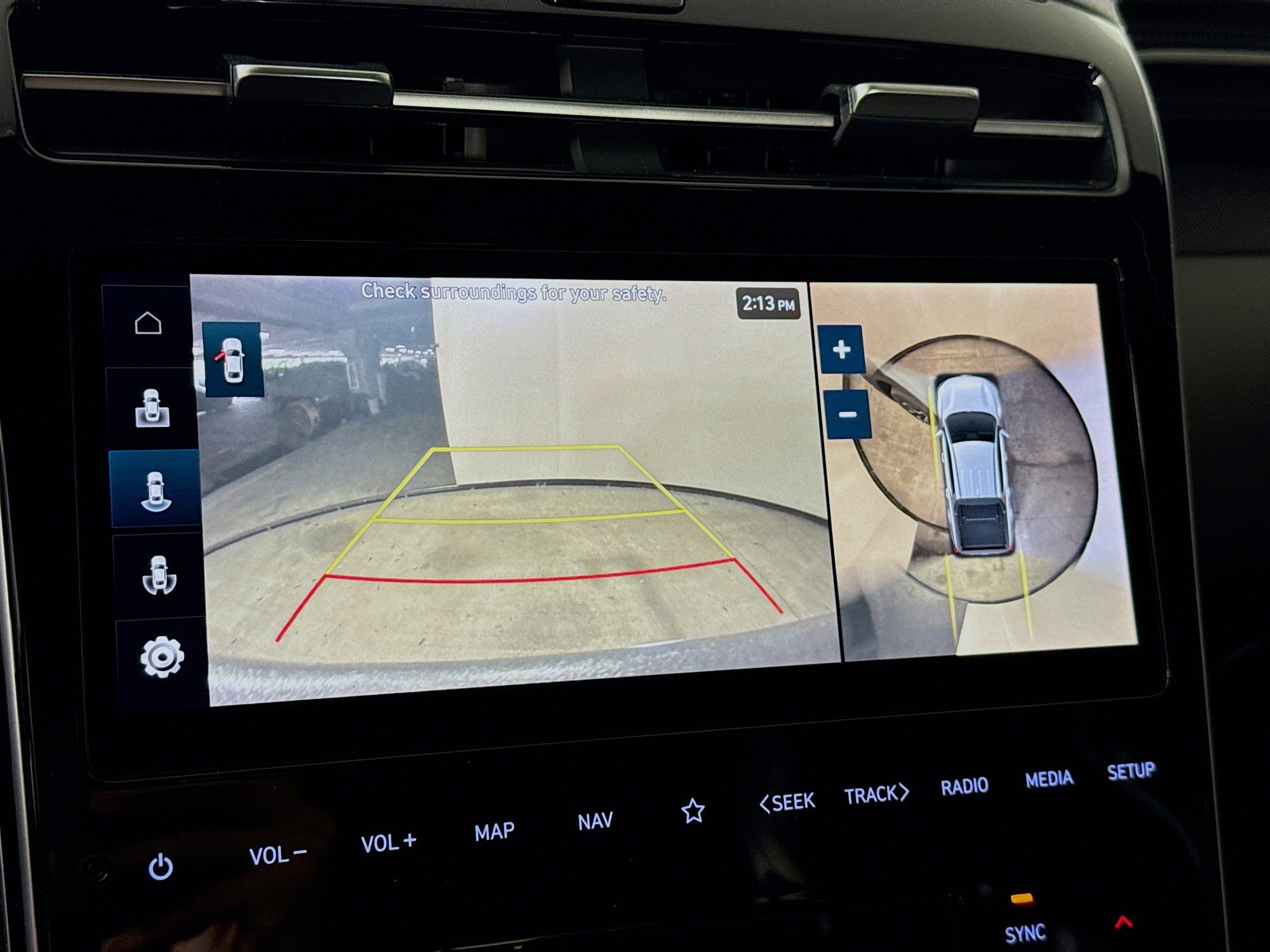 Used 2023 Hyundai Santa Cruz Limited AWD/4WD image 16
