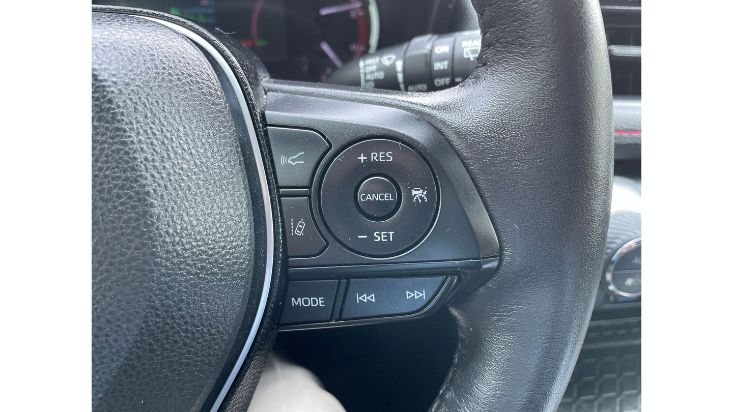 Certified 2020 Toyota RAV4 TRD Off-Road w/ TRD Off-Road Weather Package AWD/4WD image 17