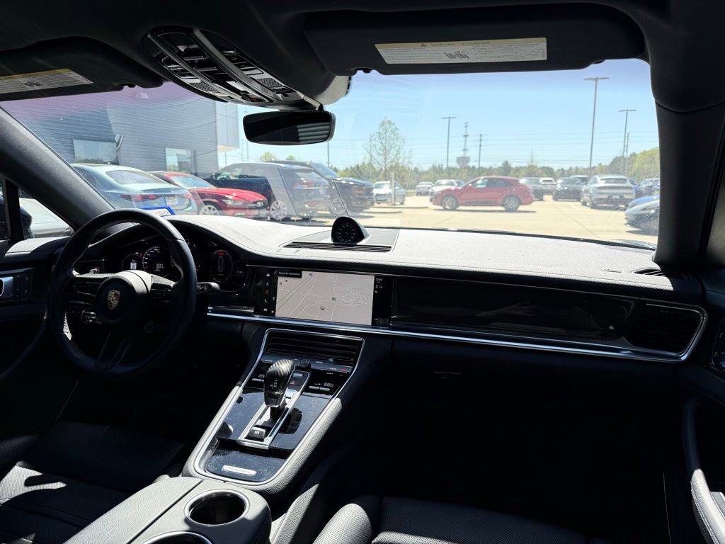 Used 2023 Porsche Panamera 4 Platinum Edition image 16