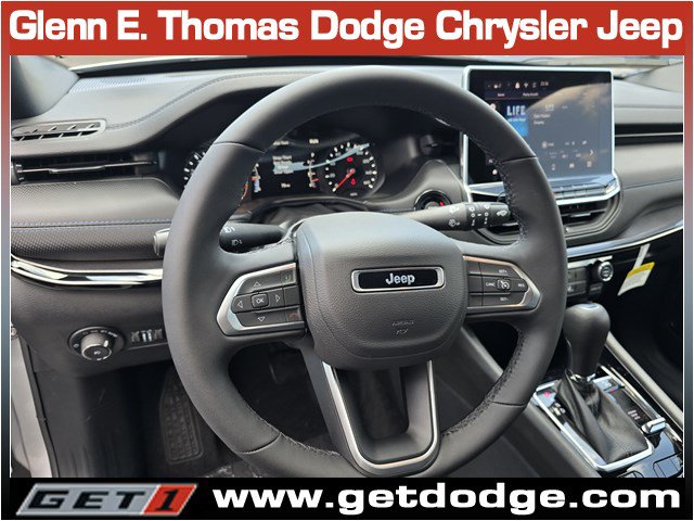 New 2026 Jeep Compass Latitude AWD/4WD image 11