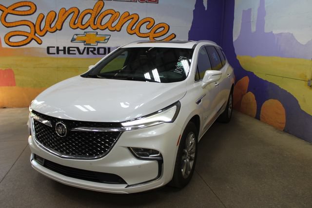 Used 2022 Buick Enclave Avenir w/ Avenir Technology Package AWD/4WD image 8