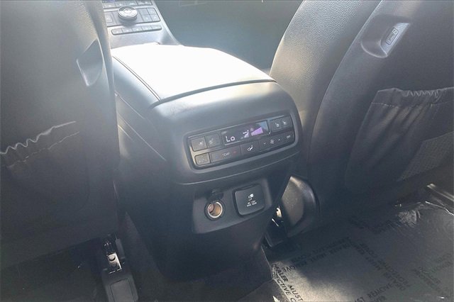 Used 2024 Hyundai Palisade Limited image 33