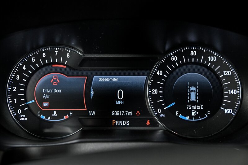 Used 2019 Ford Explorer Platinum AWD/4WD image 23
