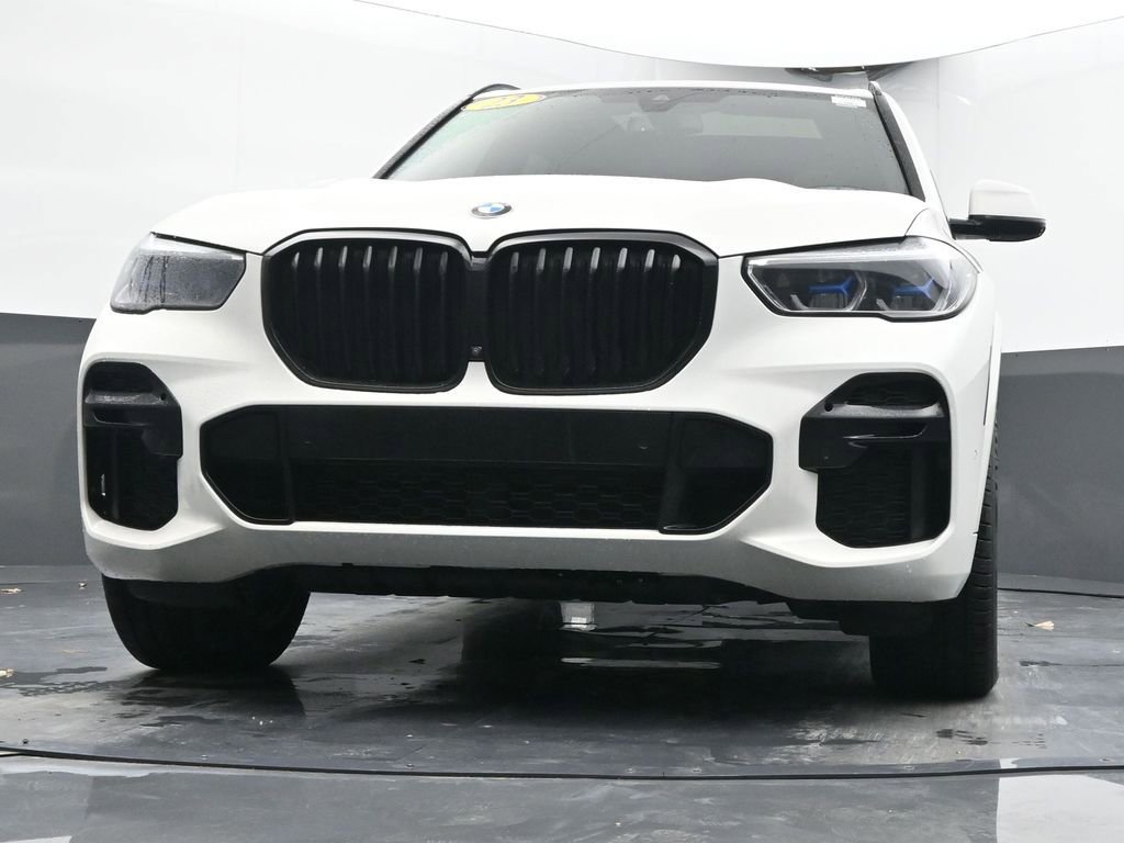 Used 2023 BMW X5 xDrive40i w/ Executive Package image 48