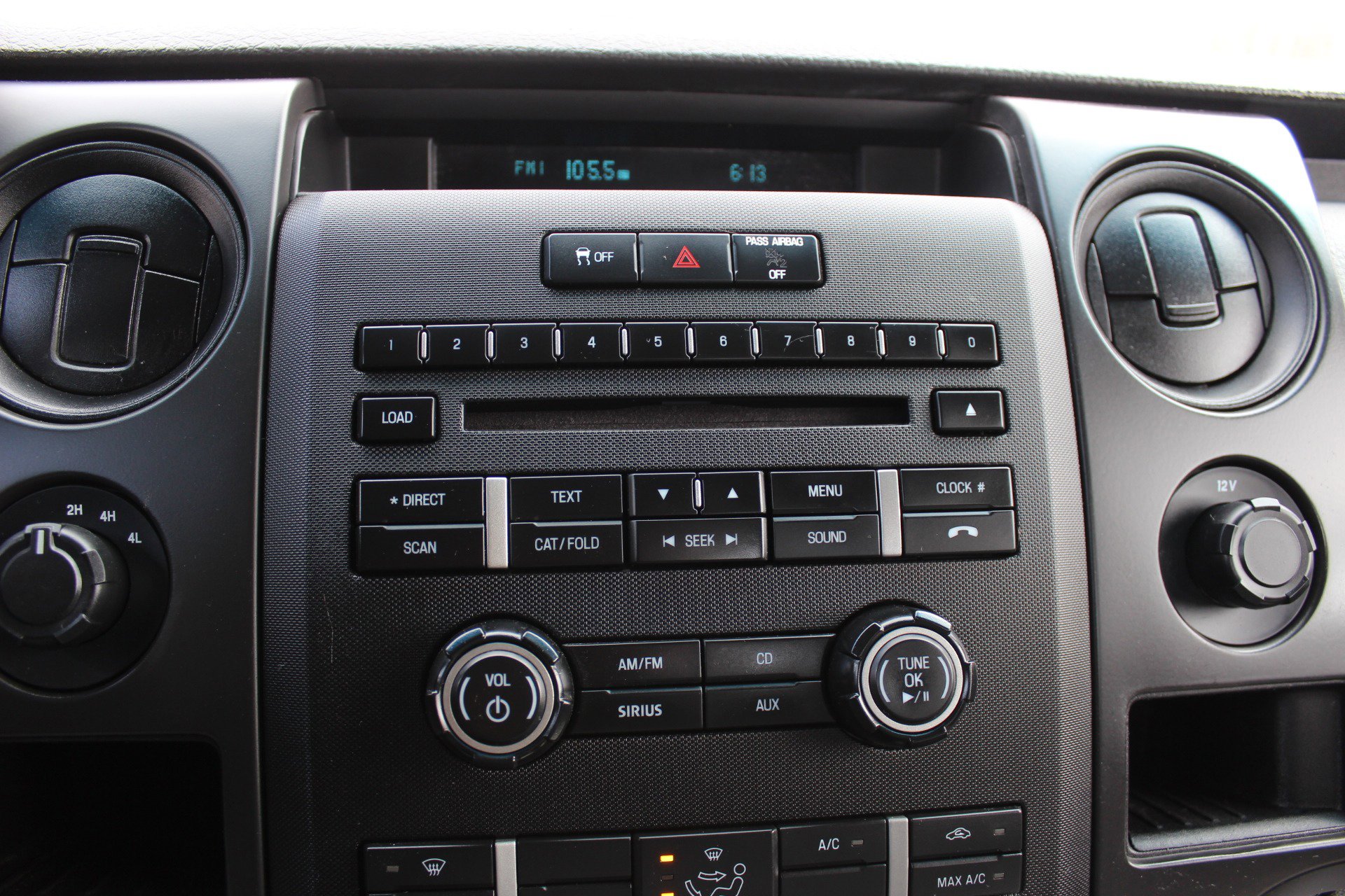 Used 2014 Ford F150 STX w/ Equipment Group 201A Mid AWD/4WD image 27