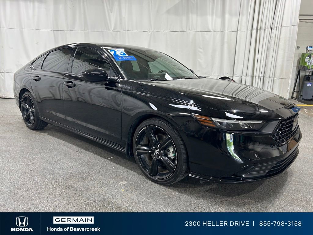 Used 2023 Honda Accord Sport image 2