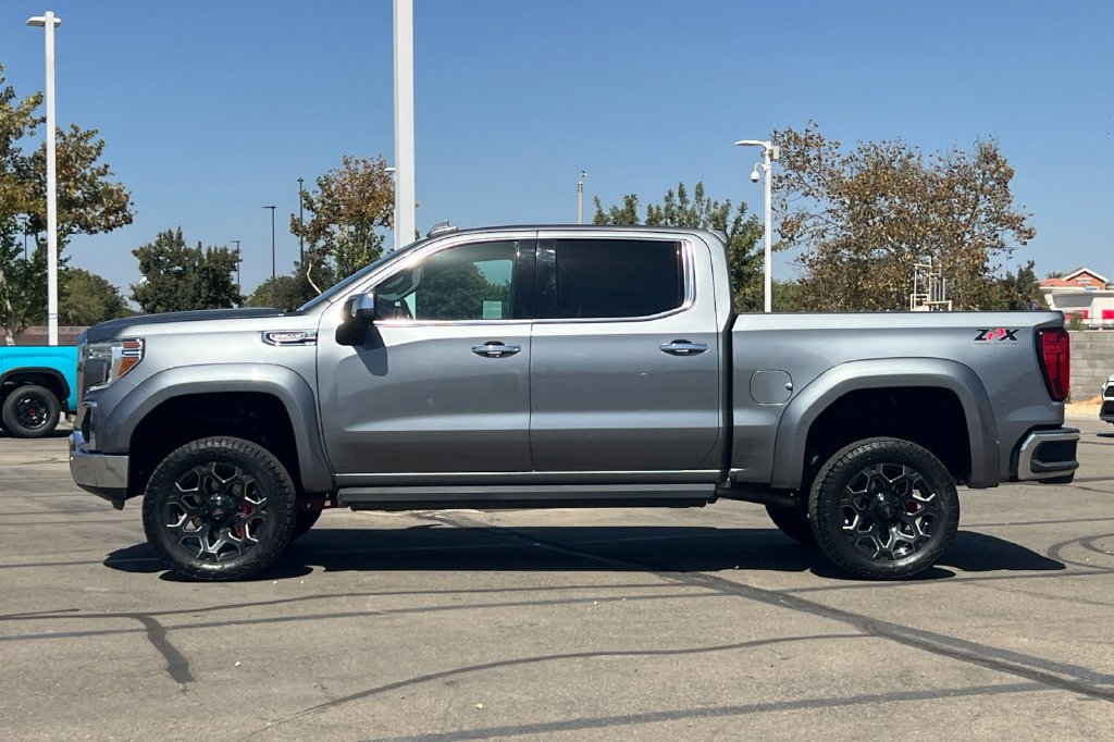 Used 2021 GMC Sierra 1500 SLT w/ SLT Premium Plus Package AWD/4WD image 9