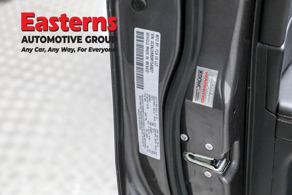 Used 2021 Jeep Compass Latitude w/ Driver Assistance Group image 34