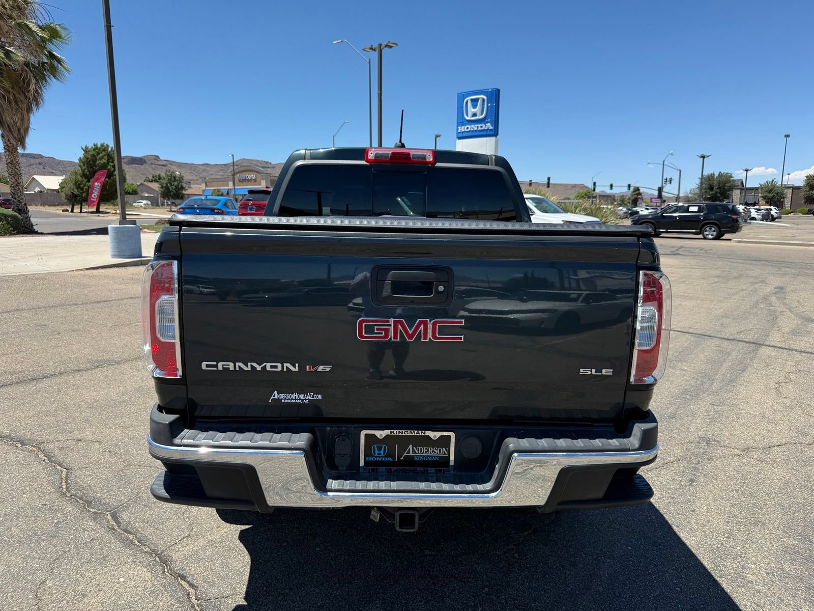 Used 2018 GMC Canyon SLE w/ SLE Convenience Package AWD/4WD image 7