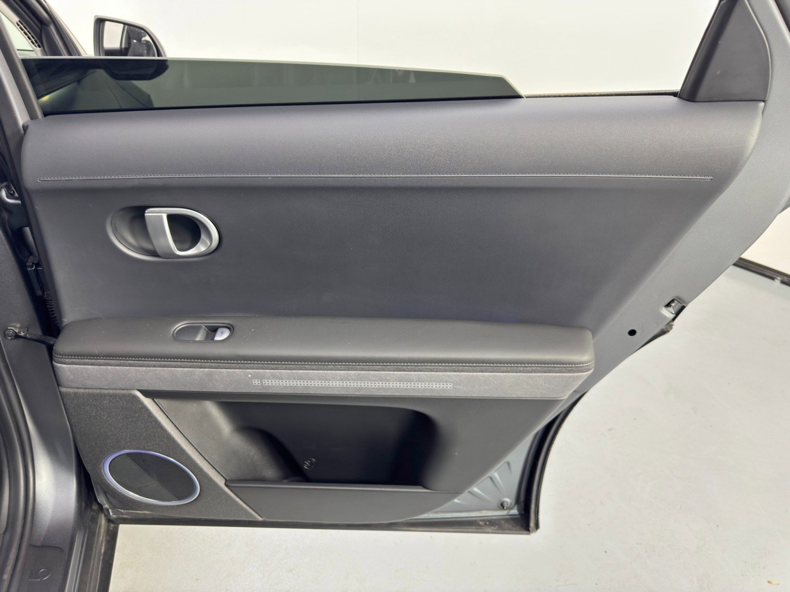 Used 2023 Hyundai Ioniq 5 SEL RWD image 42