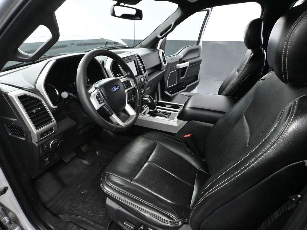 Used 2018 Ford F150 Lariat w/ Equipment Group 502A Luxury image 25
