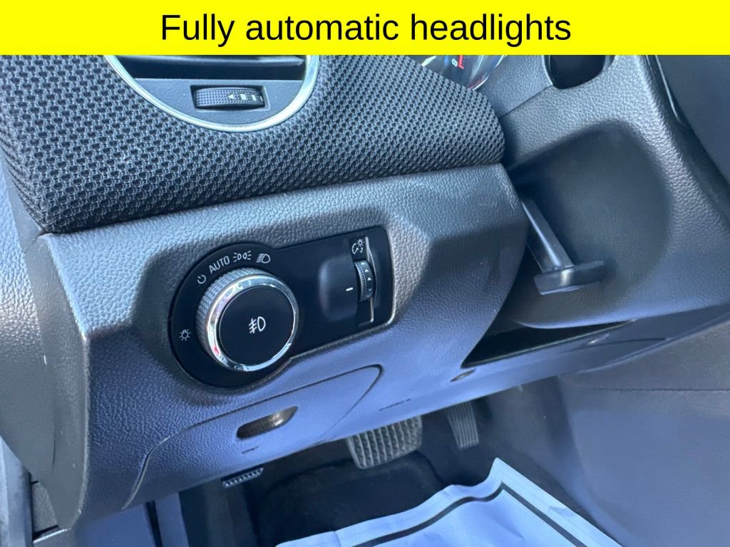 Used 2013 Chevrolet Cruze LT w/ RS Package FWD image 17