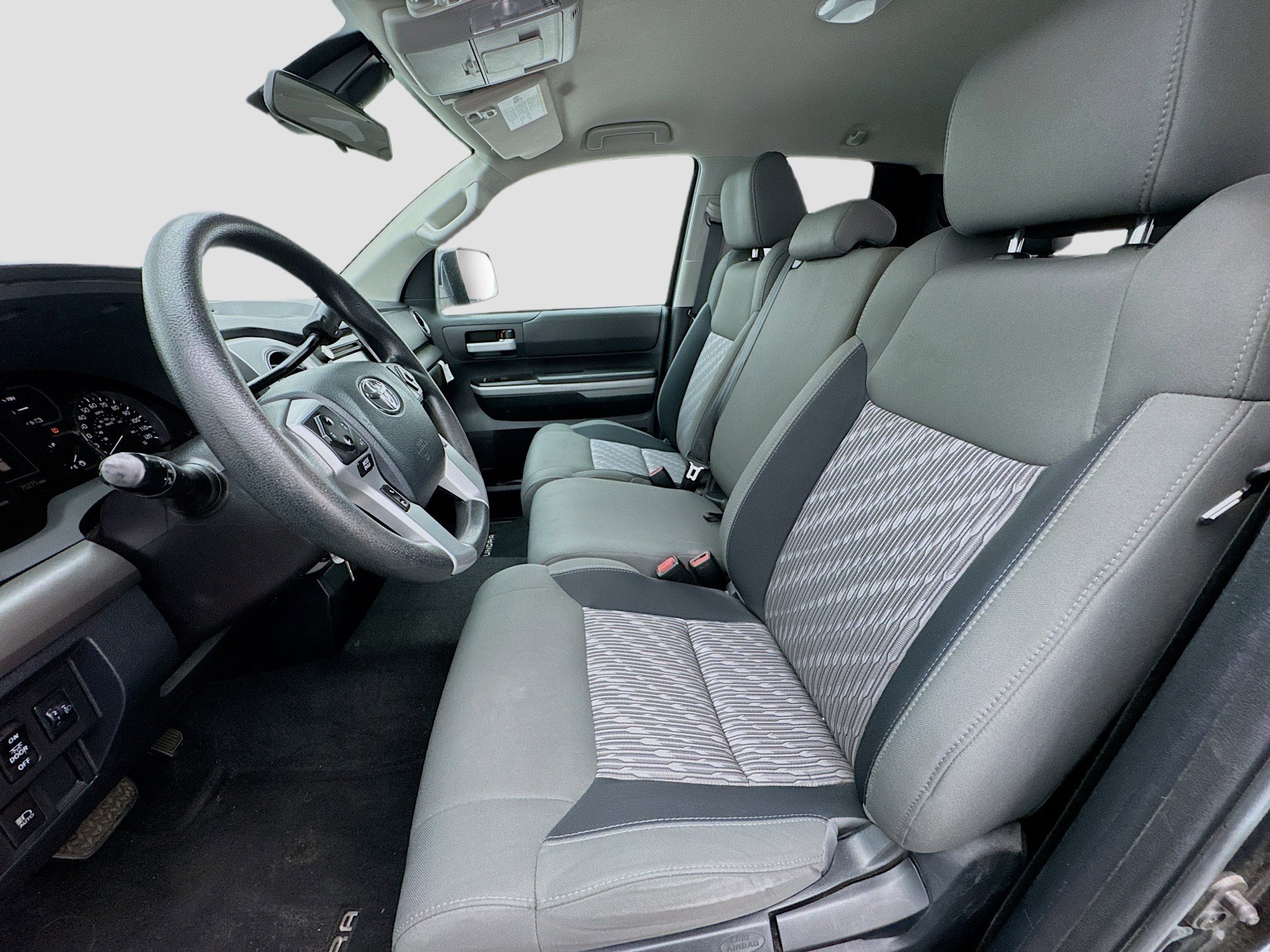 Used 2018 Toyota Tundra SR5 image 13