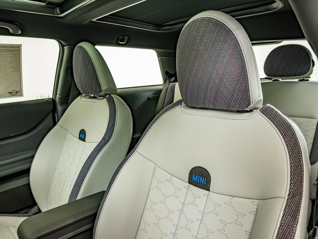 New 2026 MINI Cooper S FWD image 31