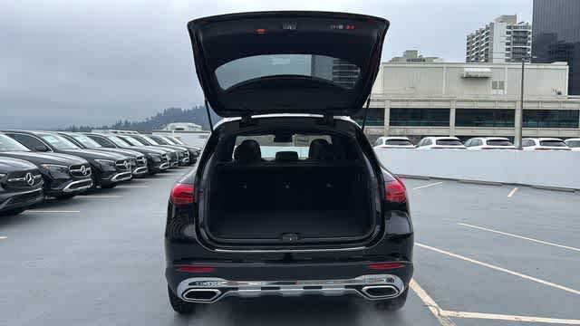 Used 2026 Mercedes-Benz GLC 300 4MATIC image 7