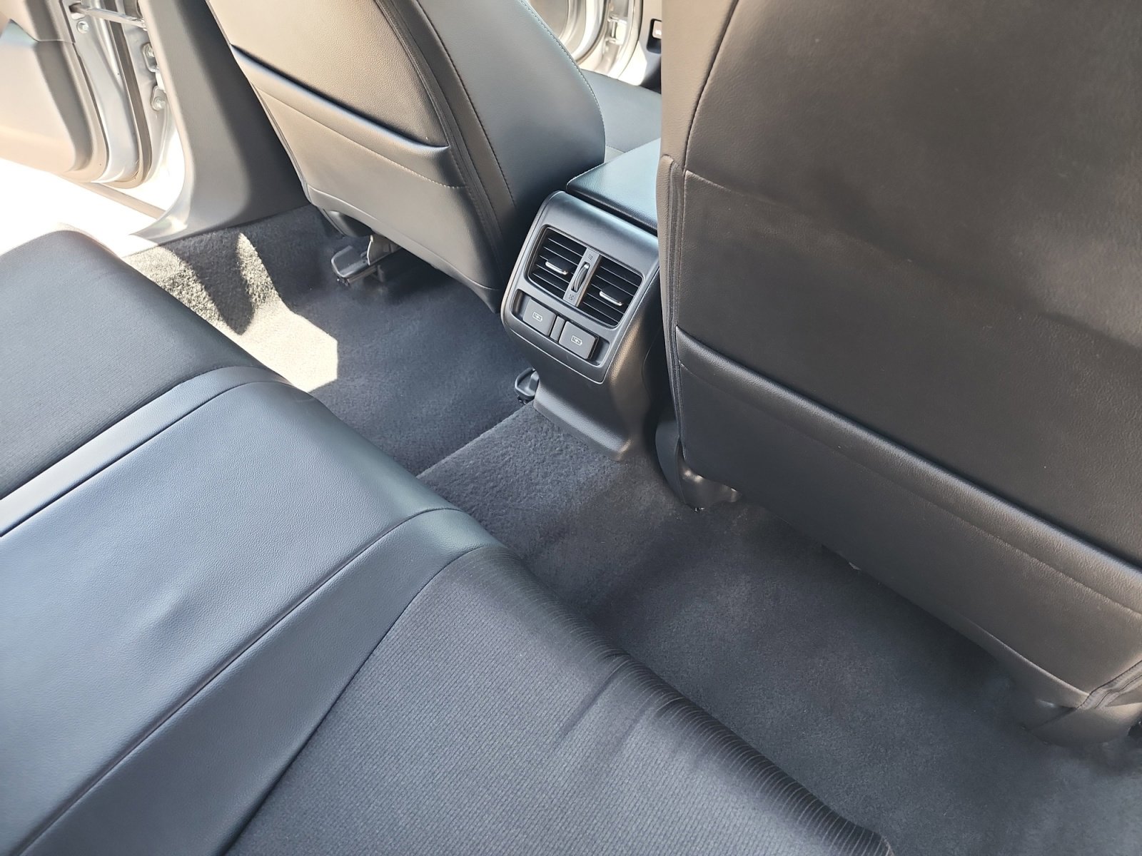 Used 2021 Honda Accord Sport image 32