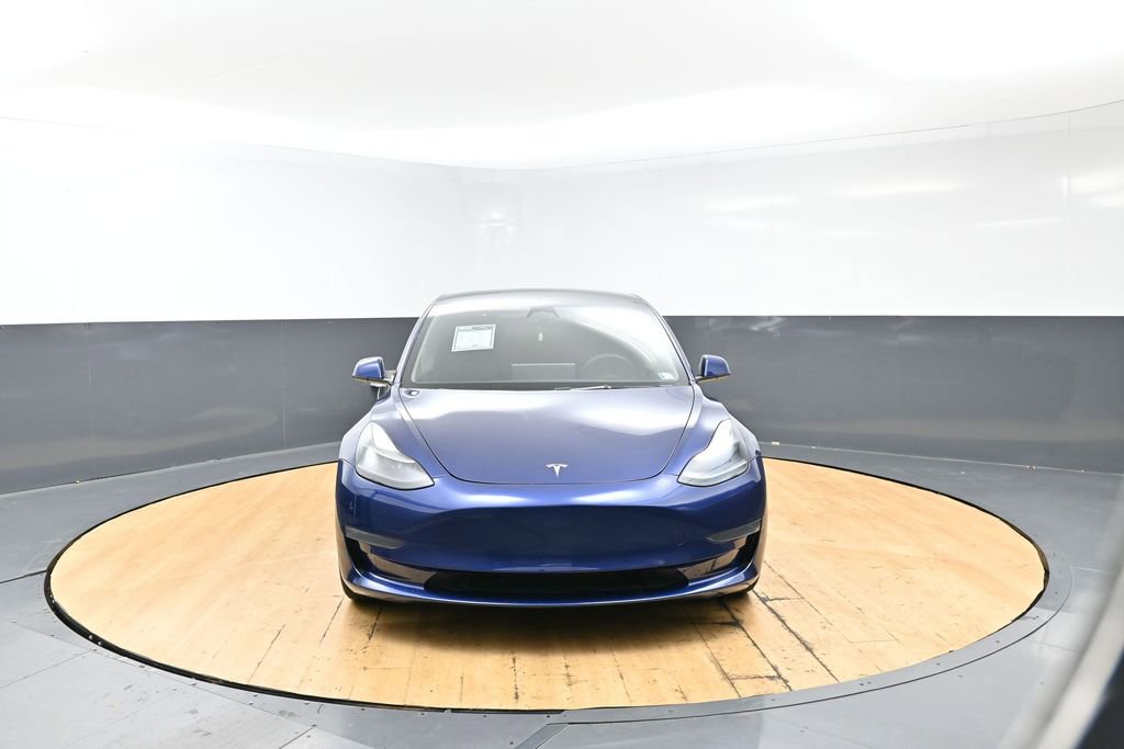 Used 2023 Tesla Model 3 Standard Range RWD image 2