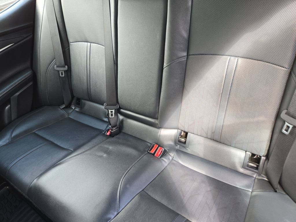 Used 2025 Toyota Camry XSE FWD image 13