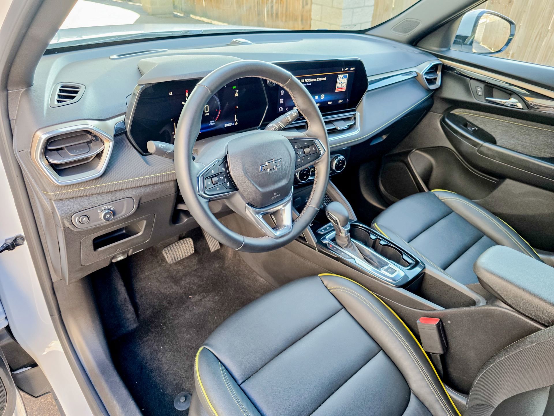 Used 2024 Chevrolet TrailBlazer ACTIV w/ Convenience Package image 4