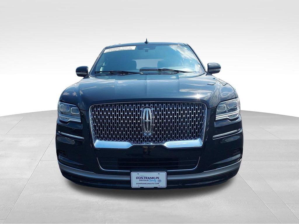 Used 2024 Lincoln Navigator Reserve AWD/4WD image 8