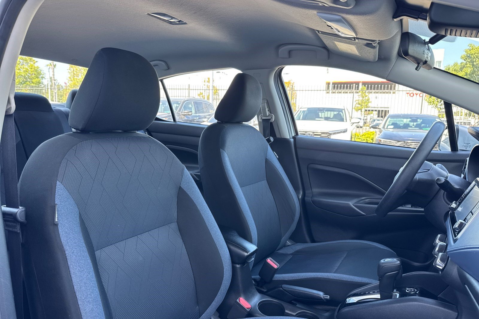 Used 2023 Nissan Versa SV FWD image 30