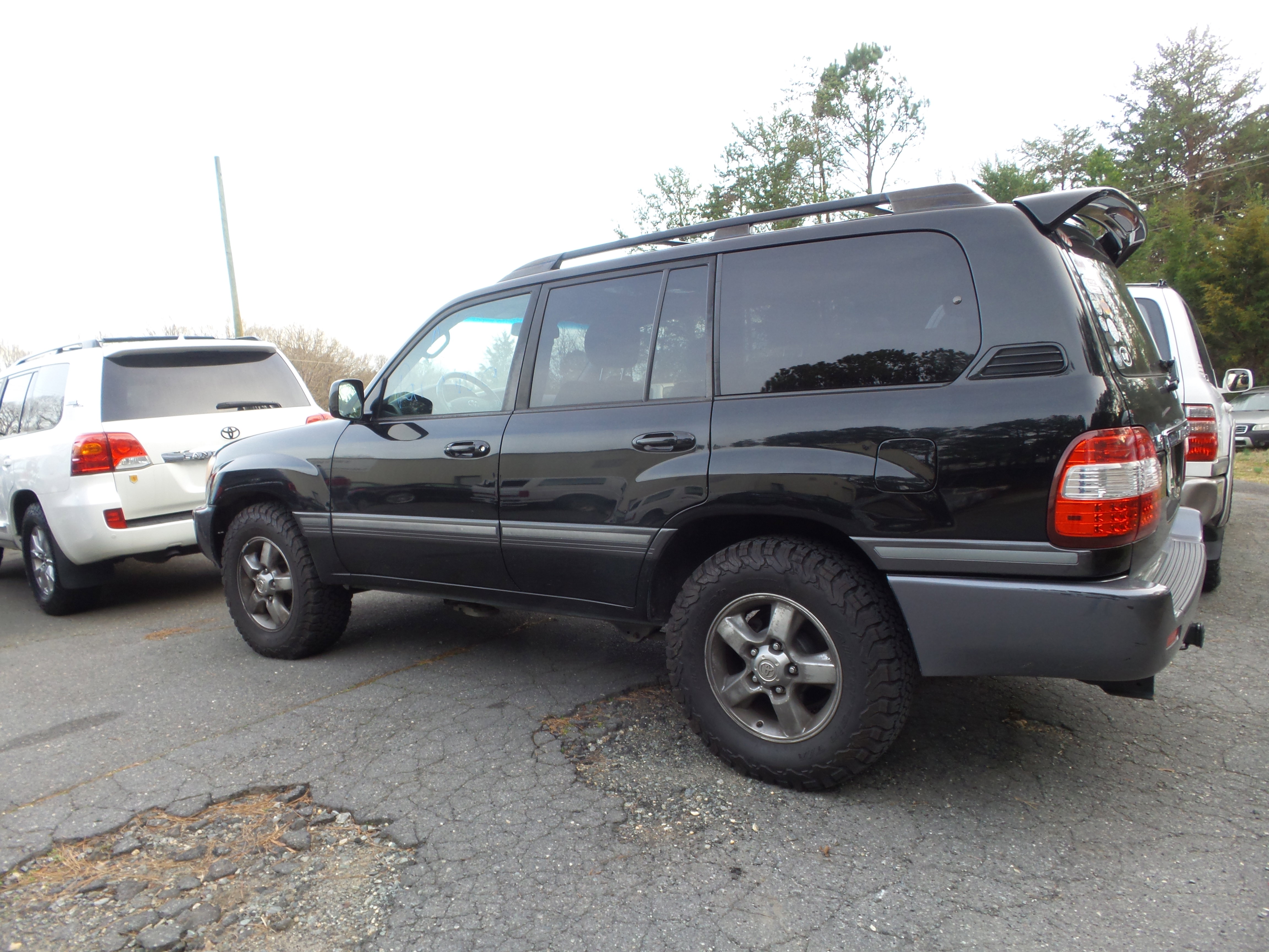 Used 2006 Toyota Land Cruiser V8 image 5