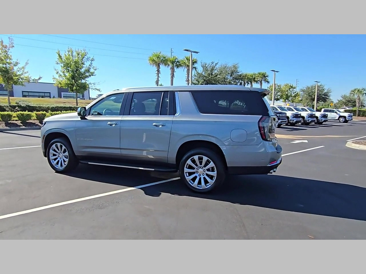 New 2026 Chevrolet Suburban Premier w/ Sun And Tow Package image 23