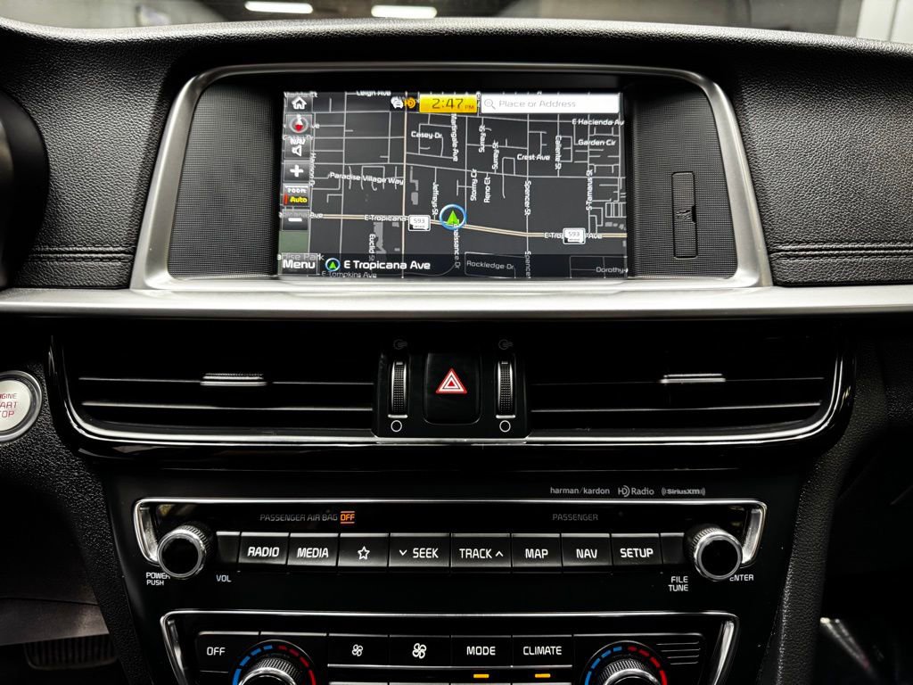 Used 2019 Kia Optima EX w/ EX Premium Package image 24