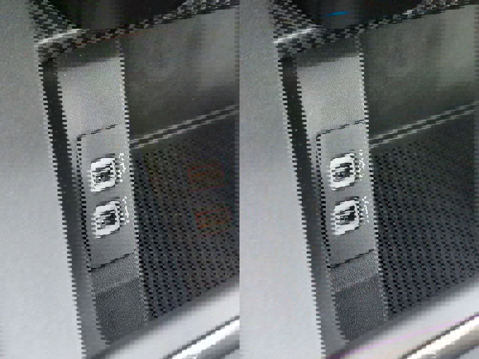 Used 2018 Ford F150 Raptor w/ Equipment Group 802A Luxury image 33