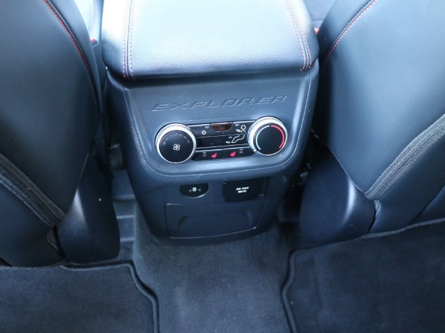 Used 2025 Ford Explorer ST w/ Sun And Sound Package AWD/4WD image 18