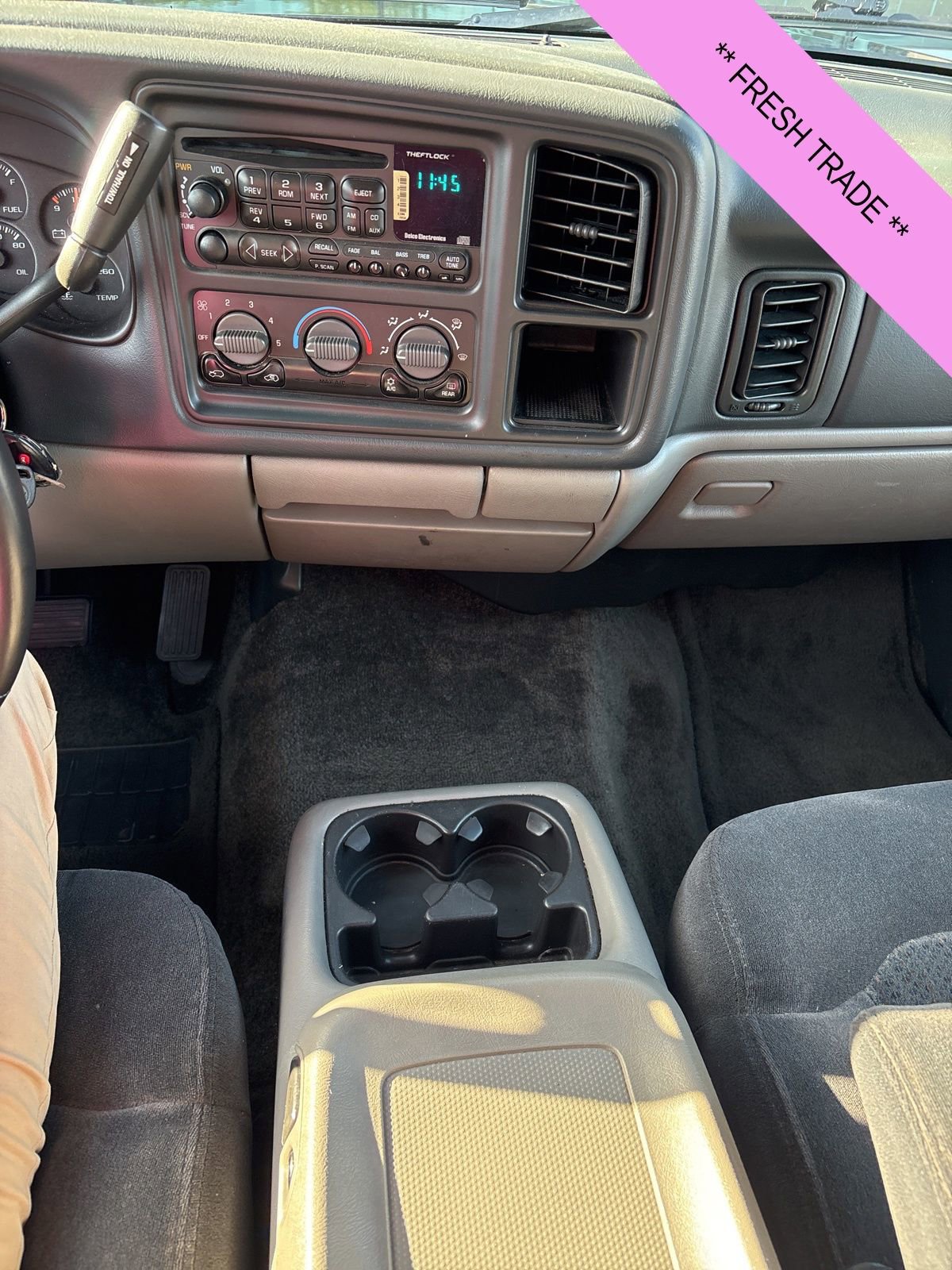 Used 2002 Chevrolet Tahoe LS image 13