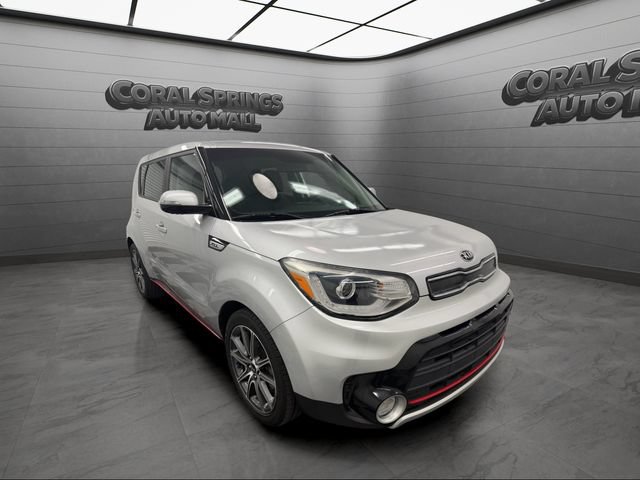 Used 2018 Kia Soul ! w/ Tech Package FWD image 7
