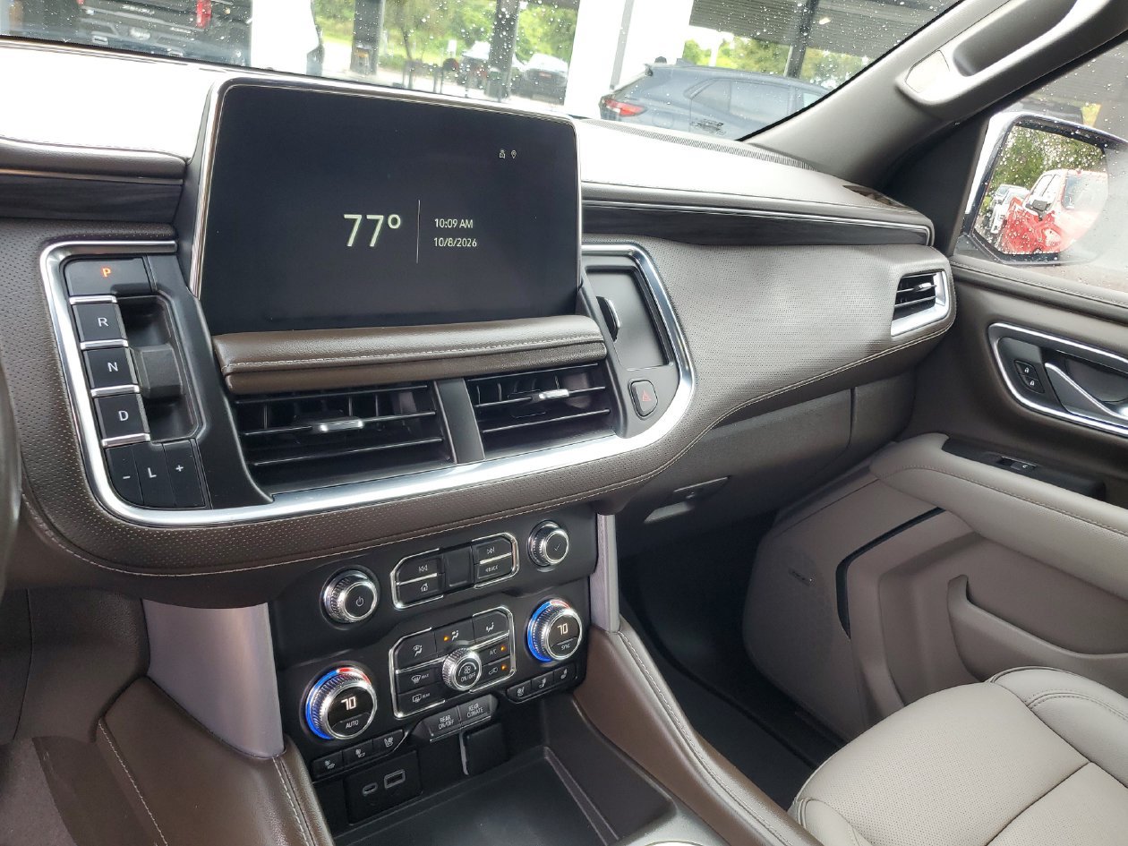 Used 2022 GMC Yukon XL SLT w/ SLT Premium Package AWD/4WD image 26