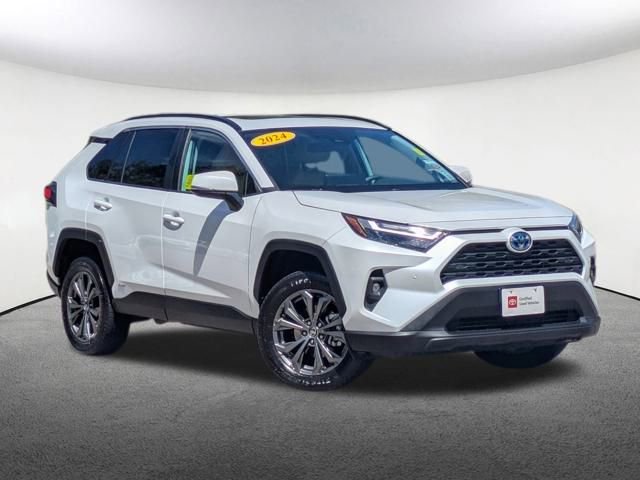 Used 2024 Toyota RAV4 XLE Premium image 2