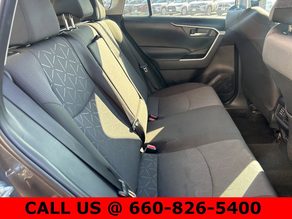 Used 2025 Toyota RAV4 XLE image 8