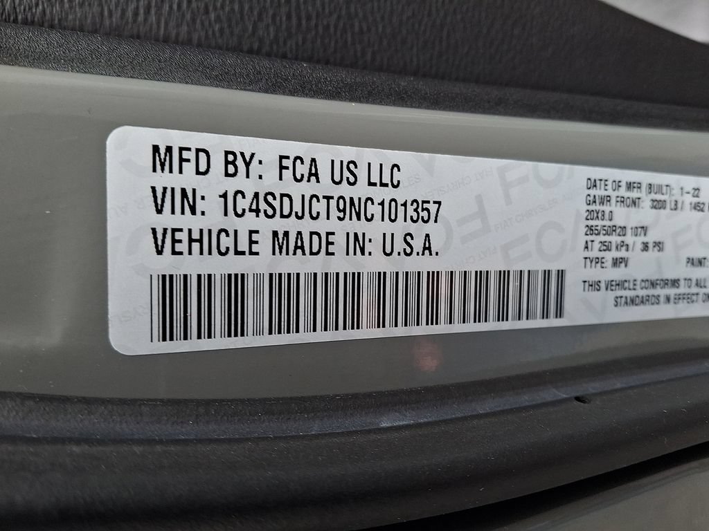 Used 2022 Dodge Durango R/T w/ Blacktop Package AWD/4WD image 29