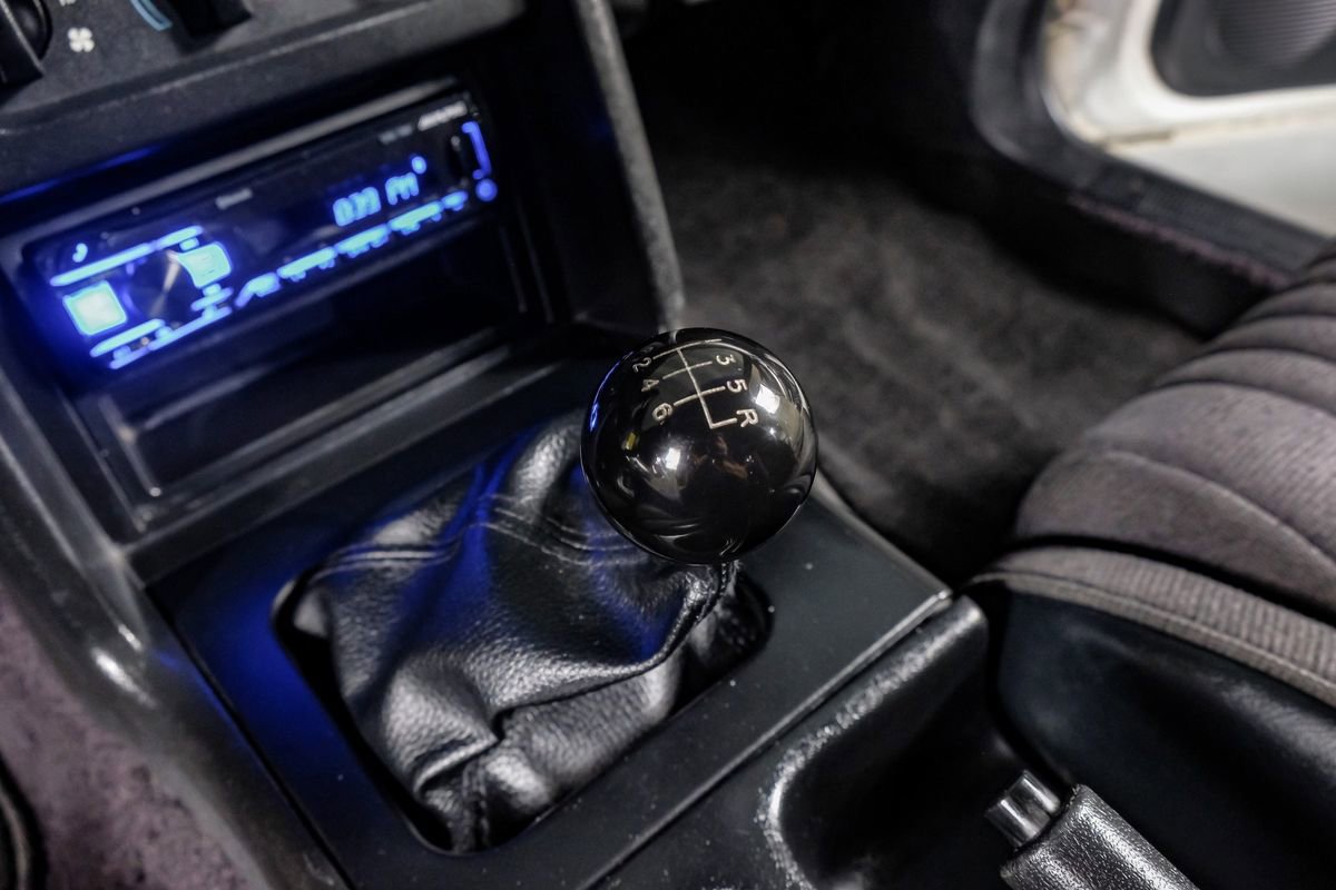 Used 1993 Ford Mustang GT image 18