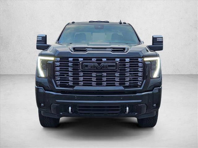 Used 2025 GMC Sierra 2500 Denali Ultimate AWD/4WD image 2