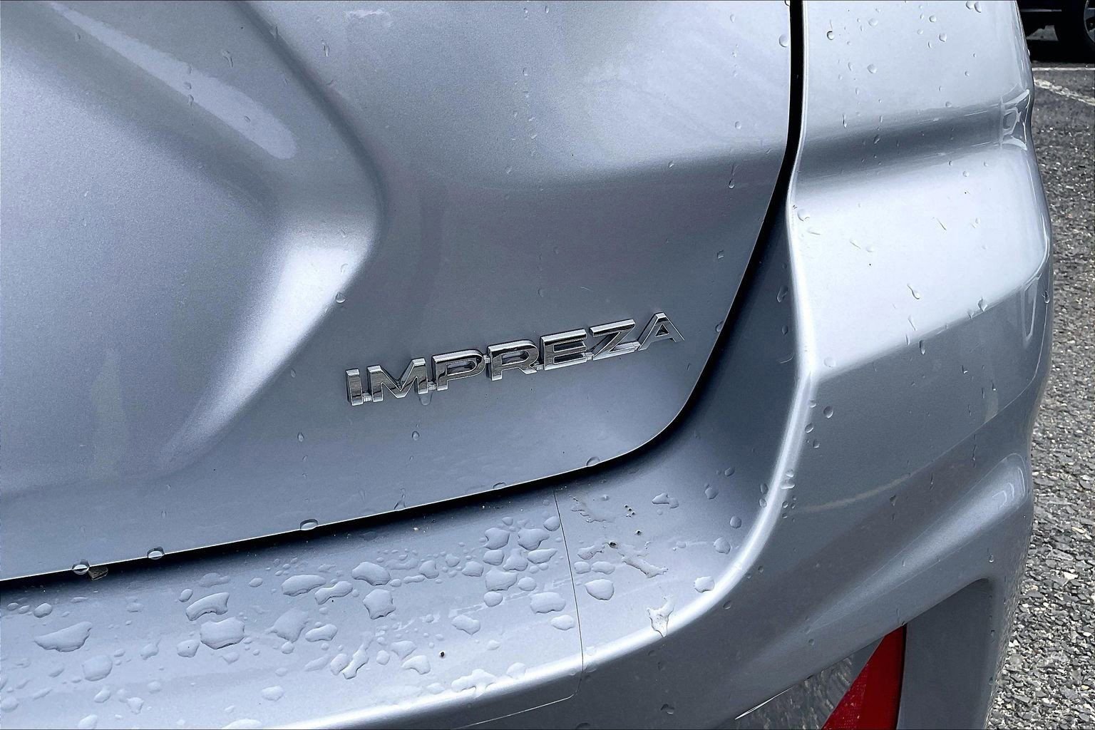 Used 2025 Subaru Impreza 2.0i Sport AWD/4WD image 30
