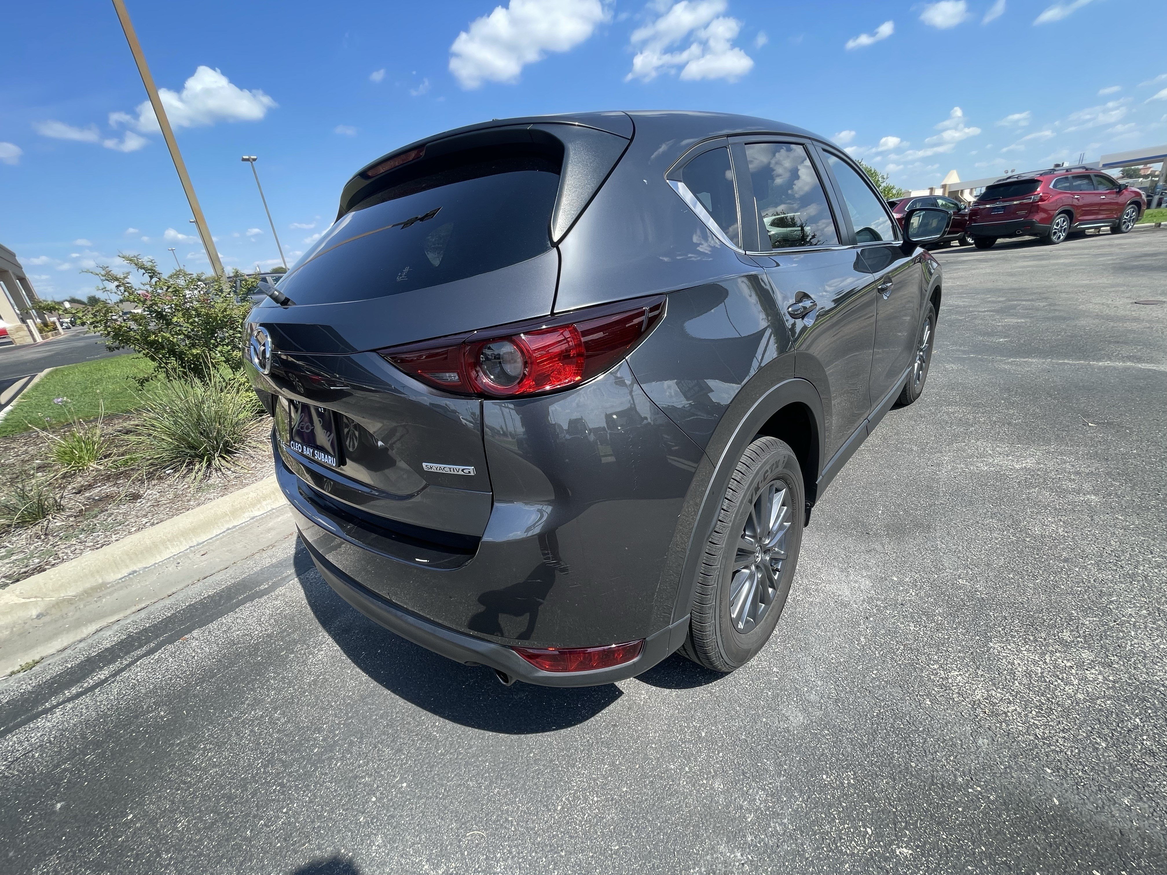 Used 2021 MAZDA CX-5 Touring FWD image 5