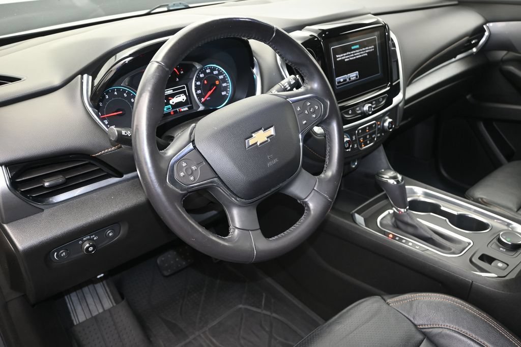 Used 2019 Chevrolet Traverse LT FWD image 22