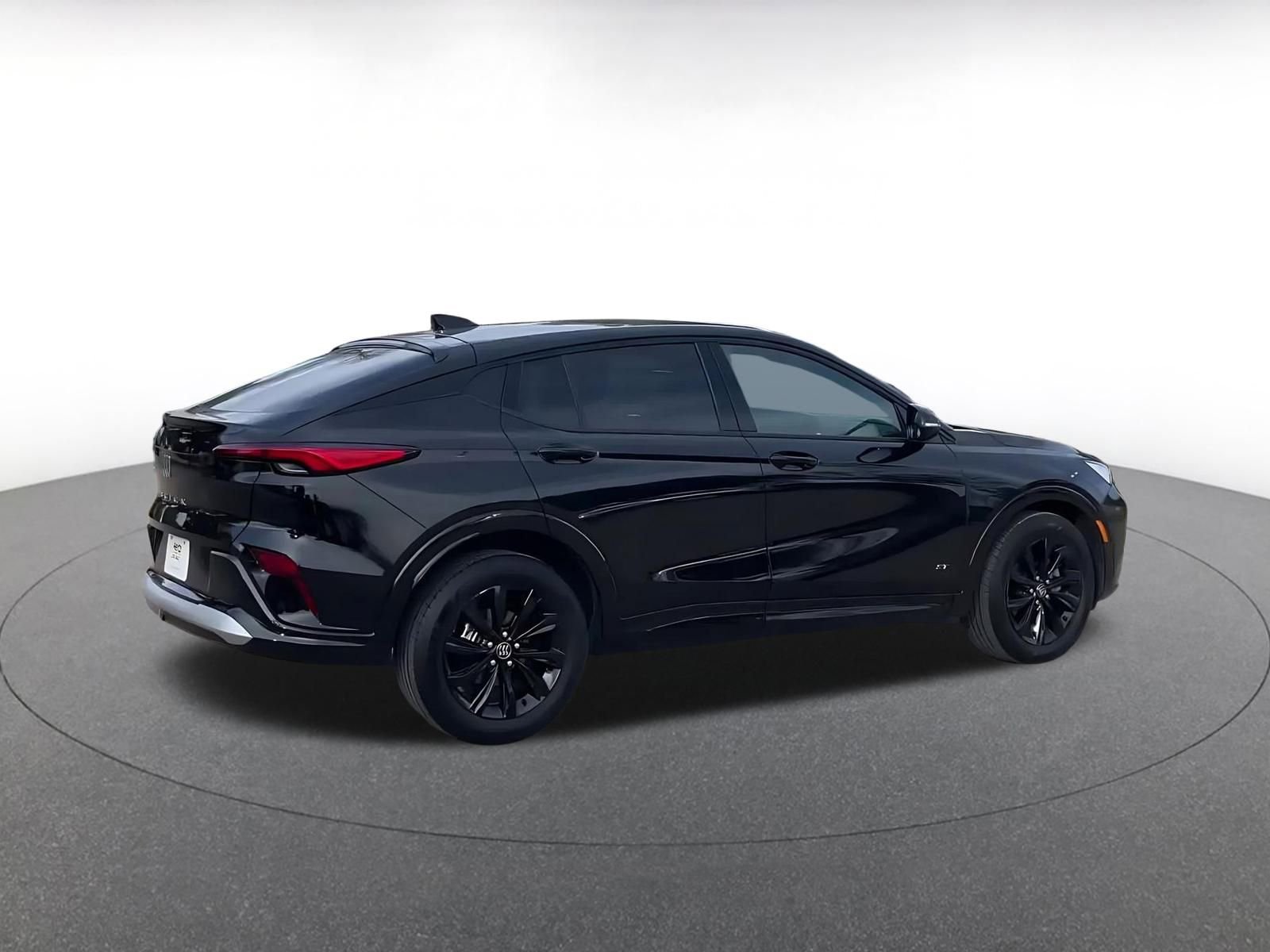 Used 2025 Buick Envista Sport Touring image 15