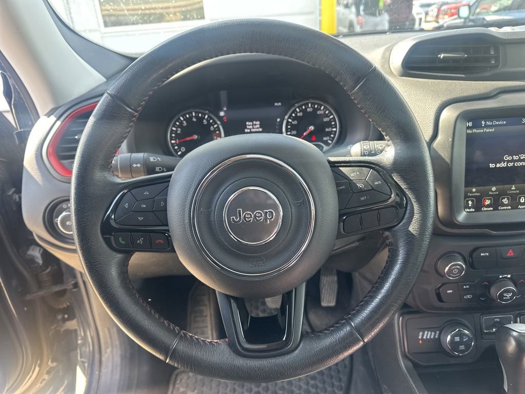 Used 2022 Jeep Renegade Trailhawk w/ Sun/Sound Group image 21