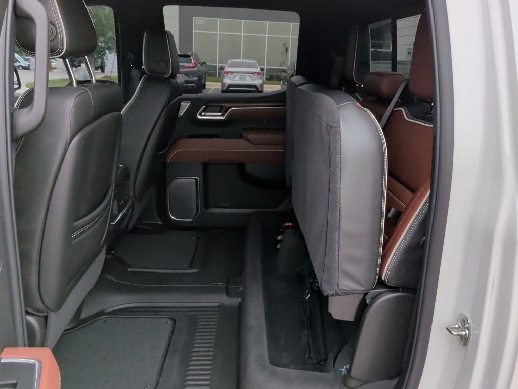 Used 2025 GMC Sierra 1500 Denali Ultimate AWD/4WD image 41