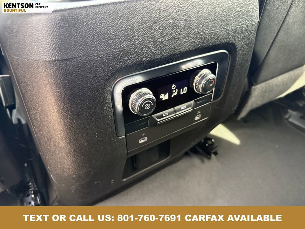 Used 2024 GMC Yukon SLT image 37