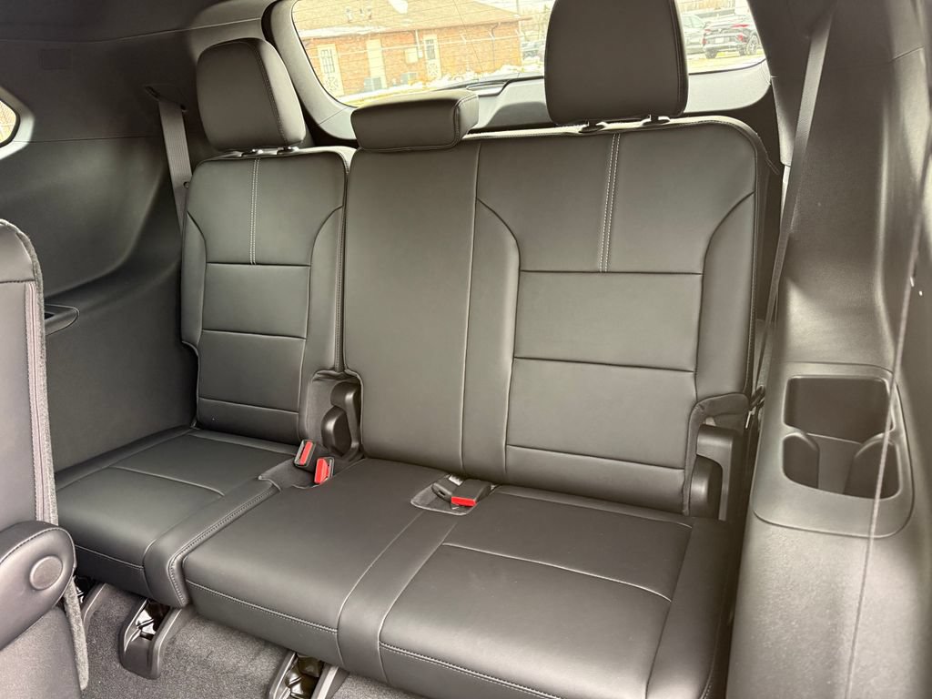 New 2026 GMC Acadia Elevation w/ Black Edition FWD image 18