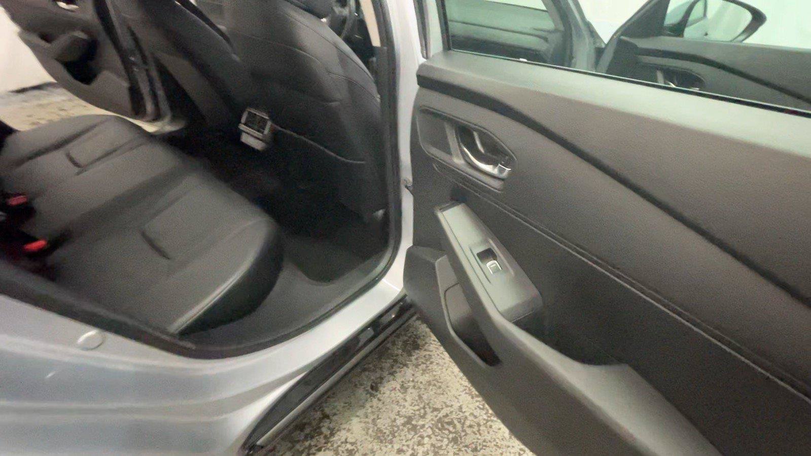 Used 2024 Honda Accord EX-L image 23